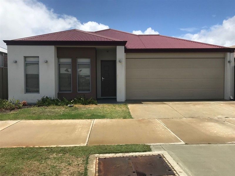 4 bedrooms House in 188 Honeywood Avenue WANDI WA, 6167