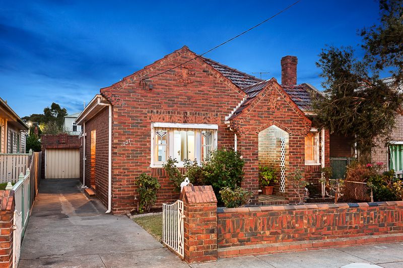 3 bedrooms House in 227 Murray Road PRESTON VIC, 3072