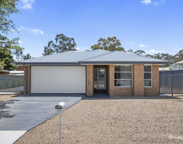 36 Broadway , Dunolly VIC 3472