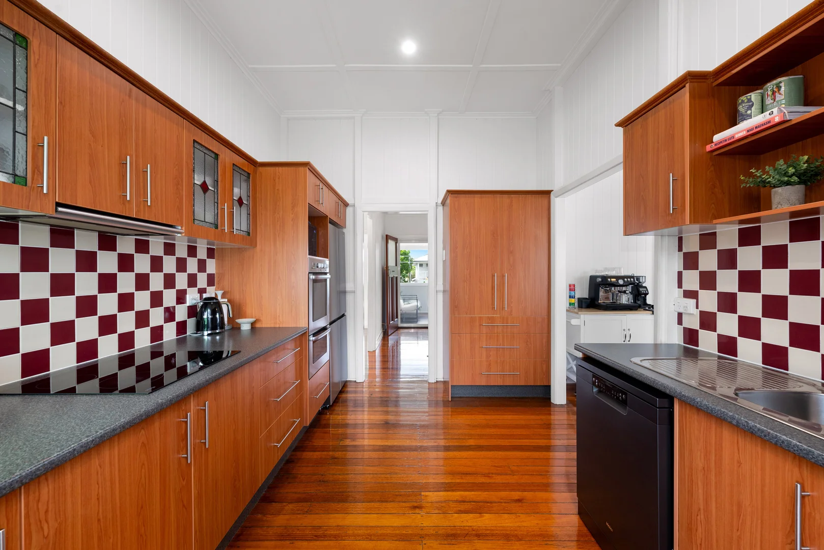 Additional image 10 of 67 Grenade Street, Cannon Hill QLD 4170