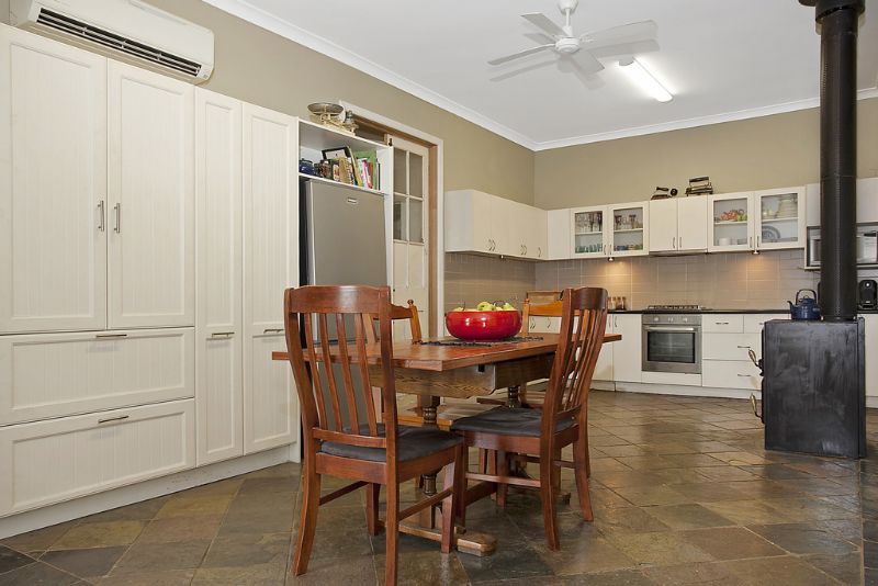 1431 Hamilton Highway, HEXHAM VIC 3273, Image 2