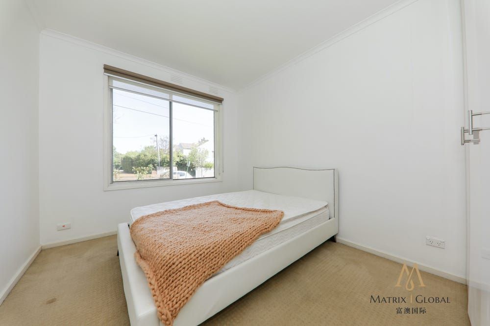 1/25-27 Ashted Road, Box Hill VIC 3128, Image 2