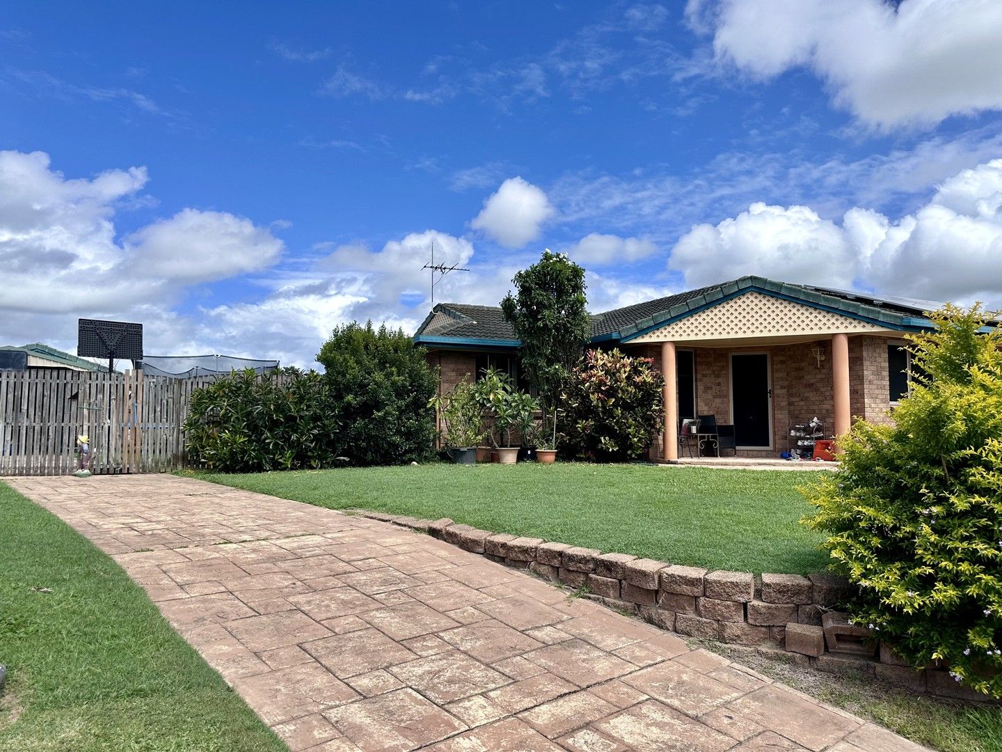 30 Cambridge Avenue, Andergrove QLD 4740, Image 0