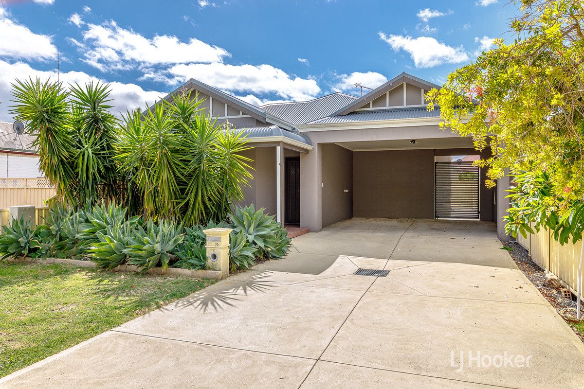 3 bedrooms House in 35 Charles Street BUNBURY WA, 6230