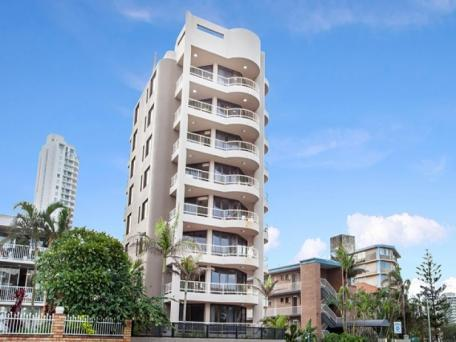 7/15 Old Burleigh Road, Surfers Paradise QLD 4217