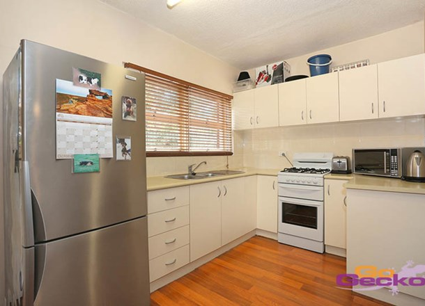 4/37 Dansie Street, Greenslopes QLD 4120