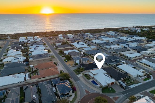 Picture of 95 Challenger Road, MADORA BAY WA 6210