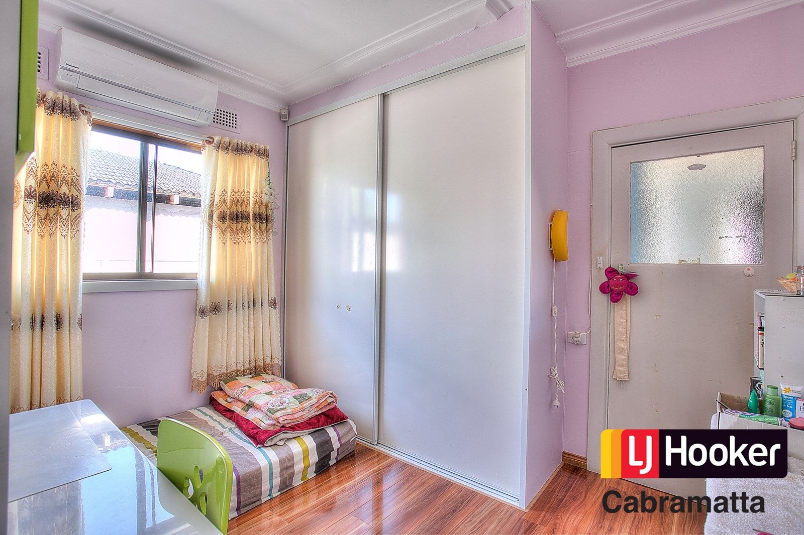 22 Woods Avenue, Cabramatta NSW 2166, Image 2