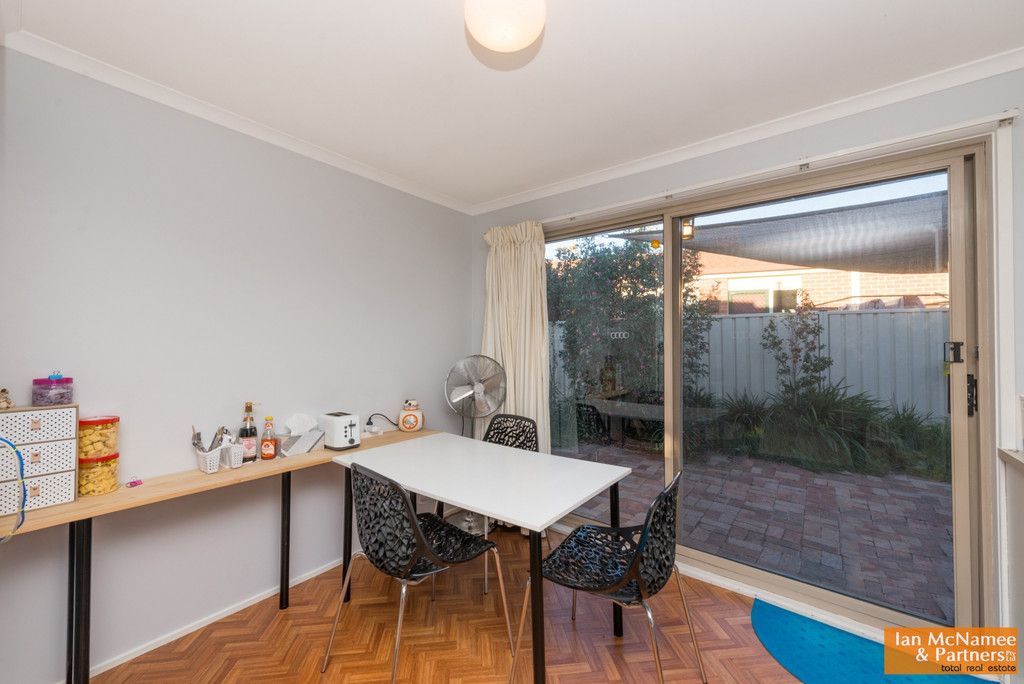 2/53 Walker Crescent, Jerrabomberra NSW 2619, Image 2