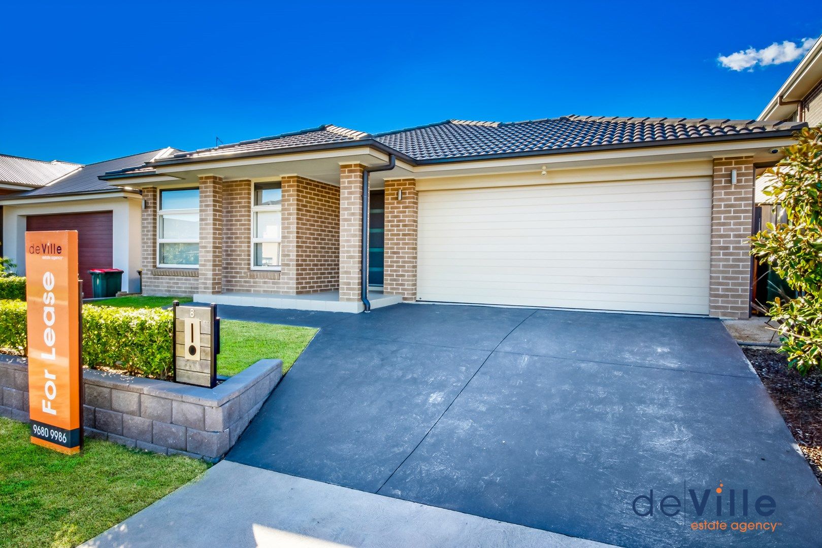 4 bedrooms House in 8 Faulconbridge Street THE PONDS NSW, 2769