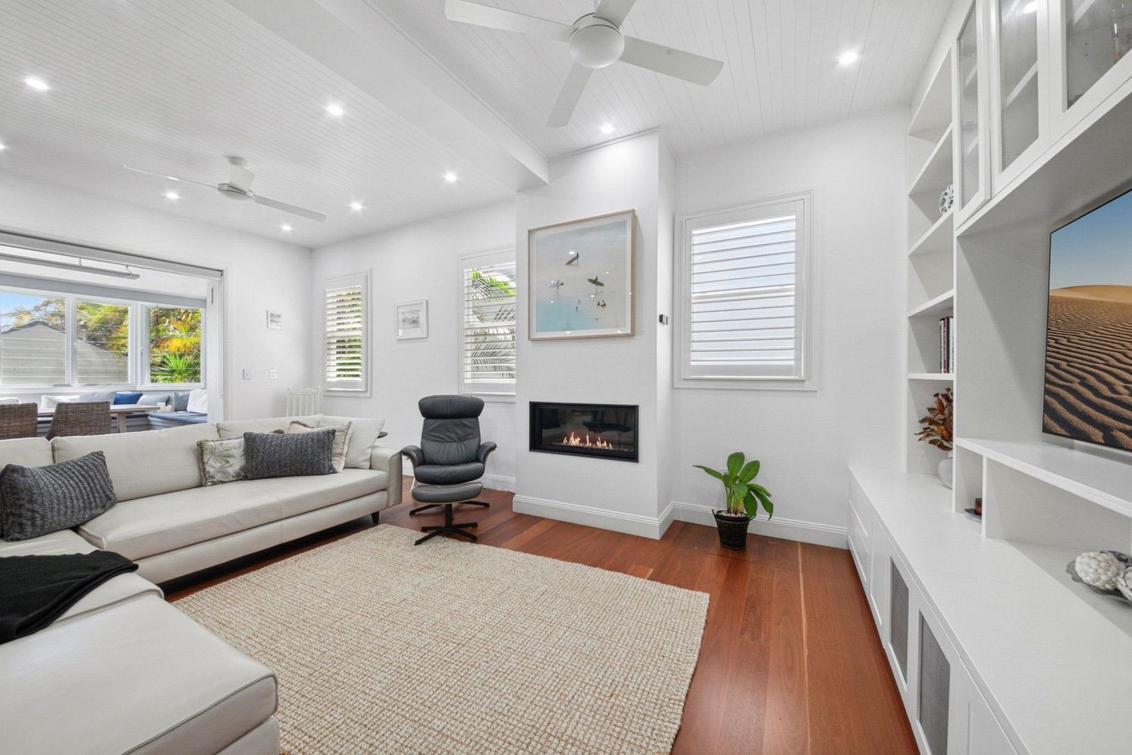 4 bedrooms House in 49 Surfers Parade FRESHWATER NSW, 2096