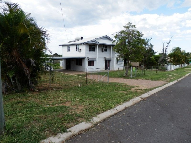 7A Hackett Terrace, Richmond Hill QLD 4820