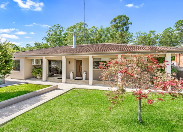 8 Chestnut Drive, Glossodia NSW 2756