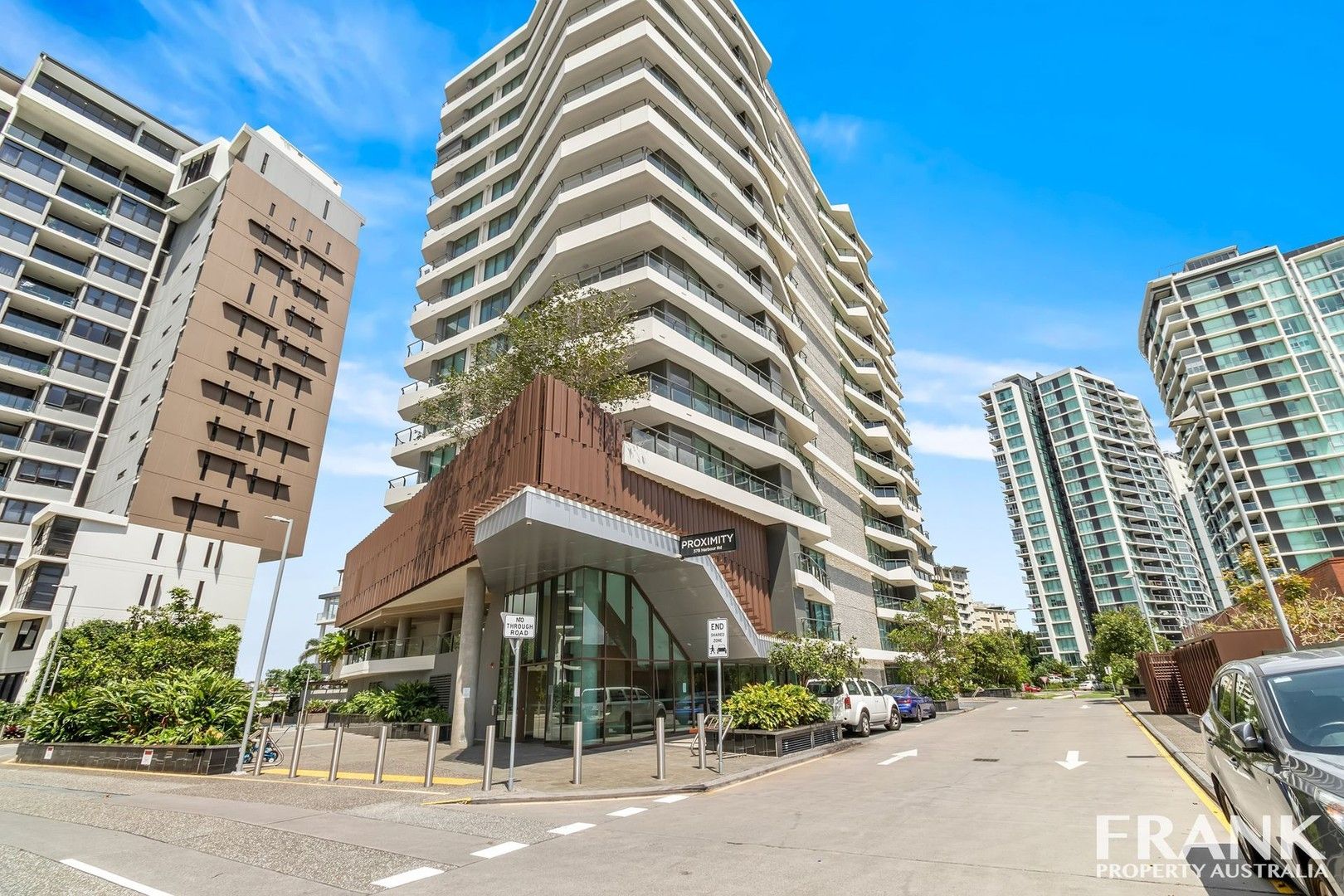 1 bedrooms Apartment / Unit / Flat in Level 3/37B Harbour Road HAMILTON QLD, 4007