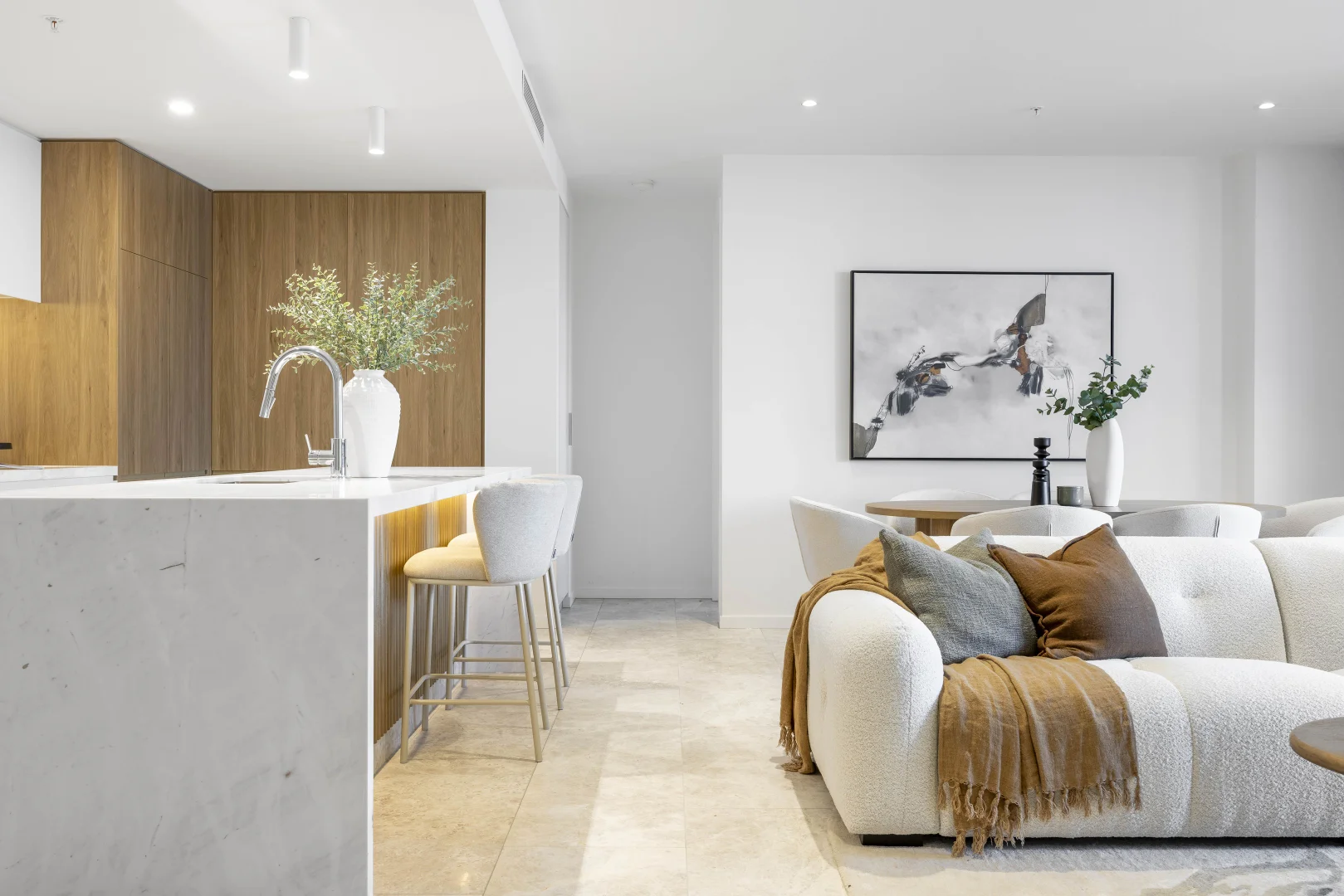 Additional image 9 of 26 - 28 Alexandra Avenue, Mermaid Beach QLD 4218