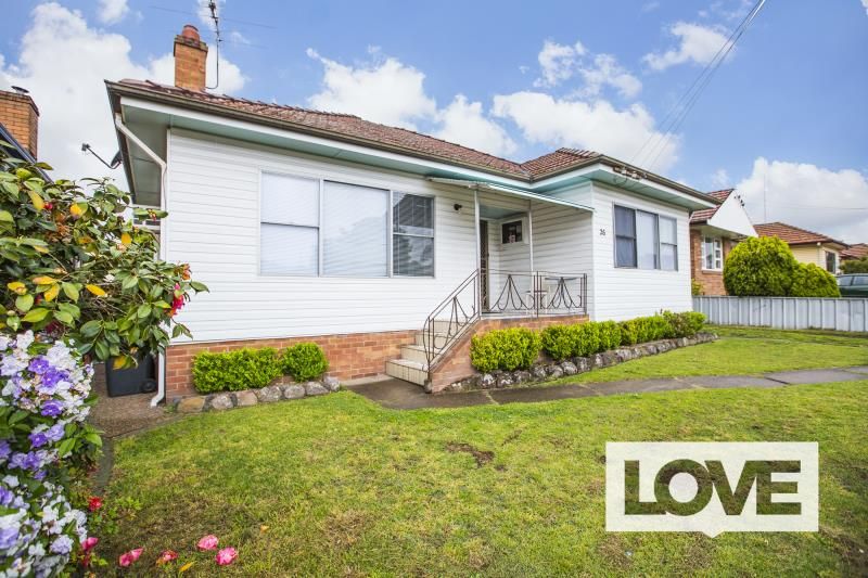 3 bedrooms House in Veronica Street CARDIFF NSW, 2285