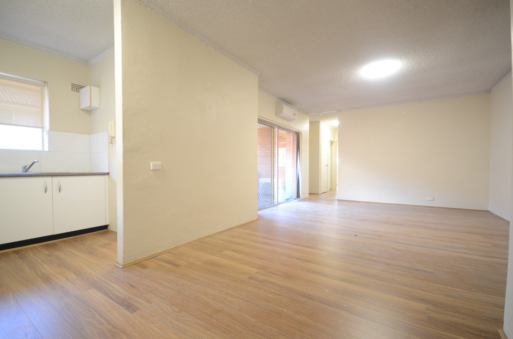 2 bedrooms Apartment / Unit / Flat in 6/100 Stapleton Street PENDLE HILL NSW, 2145