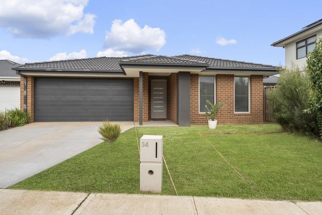 Picture of 34 Louisville Drive, THORNHILL PARK VIC 3335