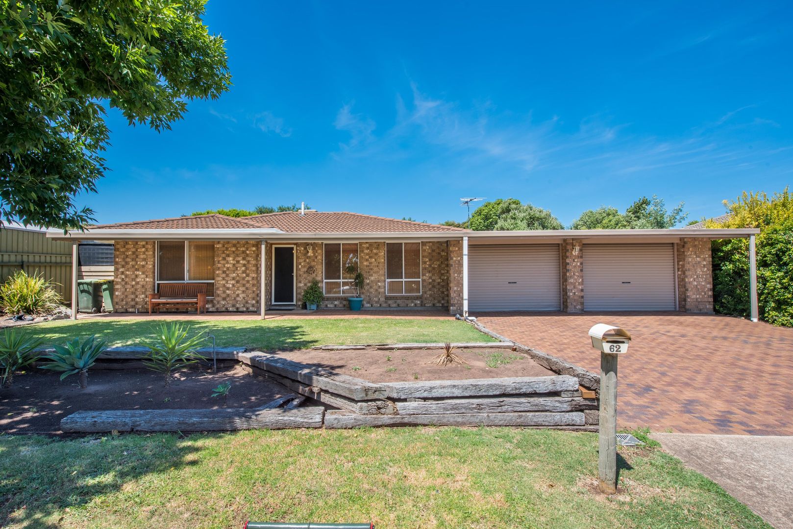 62 Lemon Road, Trott Park SA 5158, Image 2