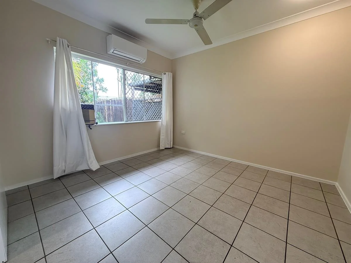 Additional image 9 of 9/389-397 McCoombe Street, Mooroobool QLD 4870
