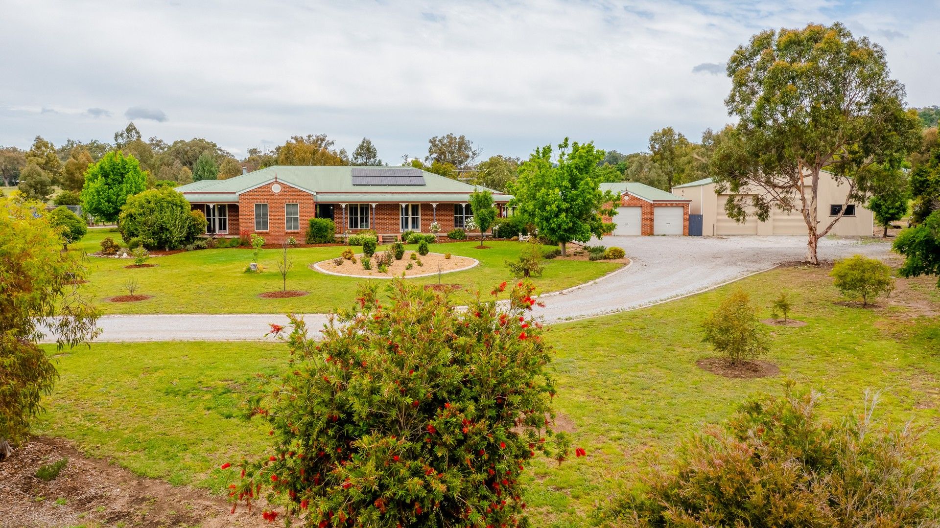 11 Yallambi Road, Tamworth NSW 2340, Image 0