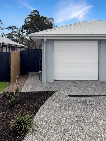 Additional image 2 of 2/60 Ferris Avenue, Park Ridge QLD 4125