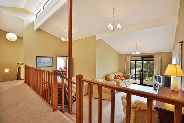 6 Calder Close, Vincentia NSW 2540, Image 2