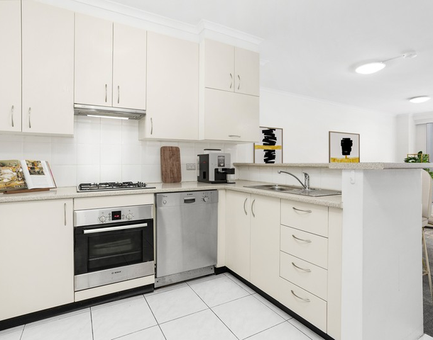 25/7-15 Jackson Avenue, Miranda NSW 2228