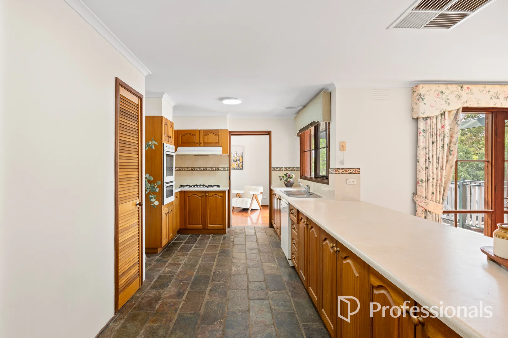 Additional image 9 of 13 Lawsons Court, Templestowe VIC 3106