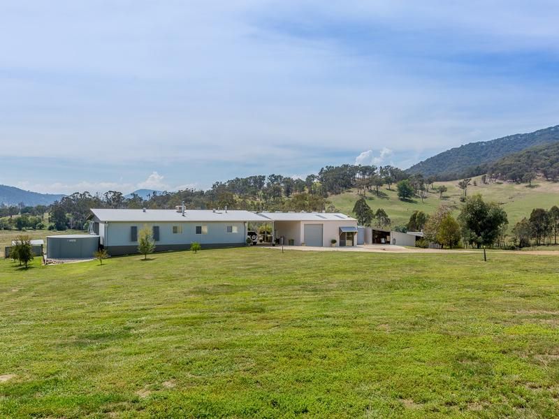 62 Nariel Gap Road, Thowgla Valley VIC 3707, Image 0