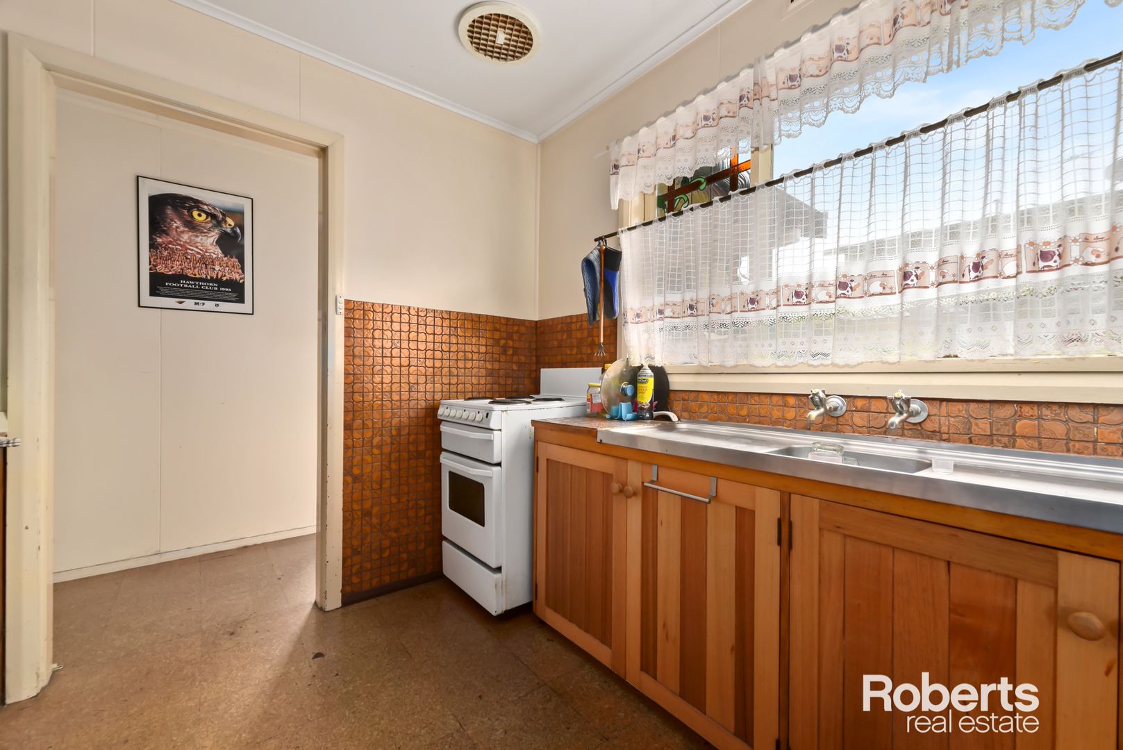 13 Iliad Grove, St Helens TAS 7216, Image 2