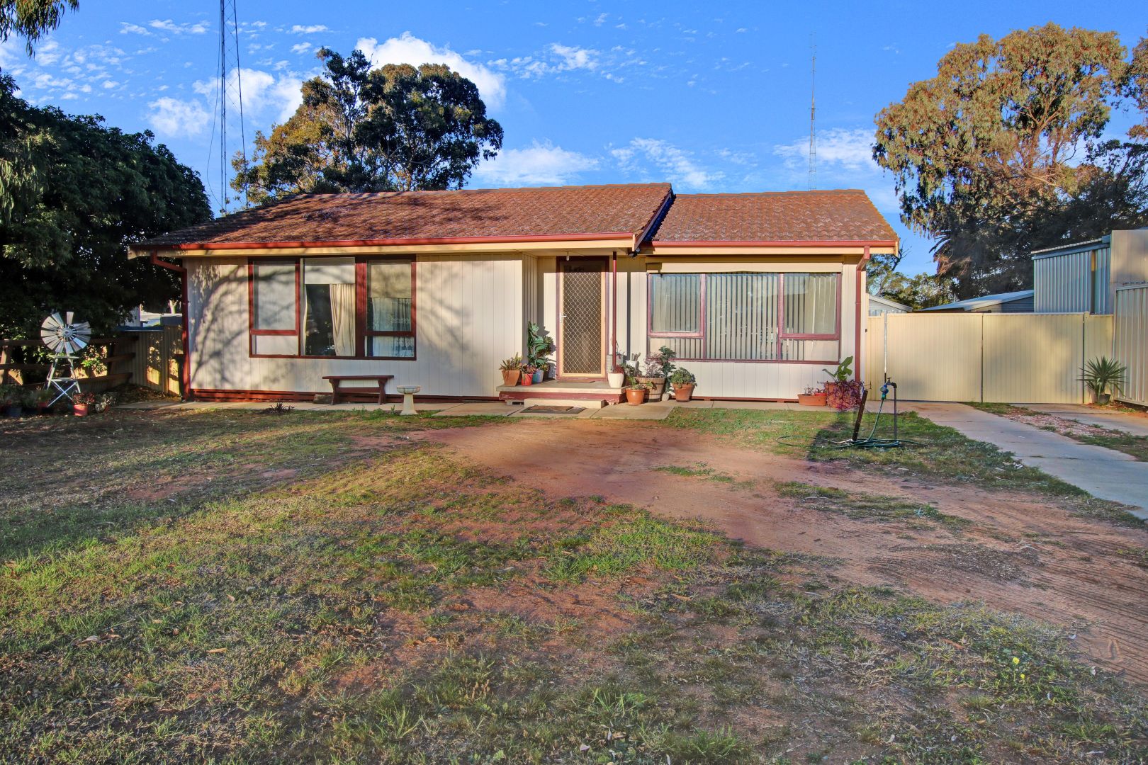 7 Kent Crescent, Waikerie SA 5330, Image 1