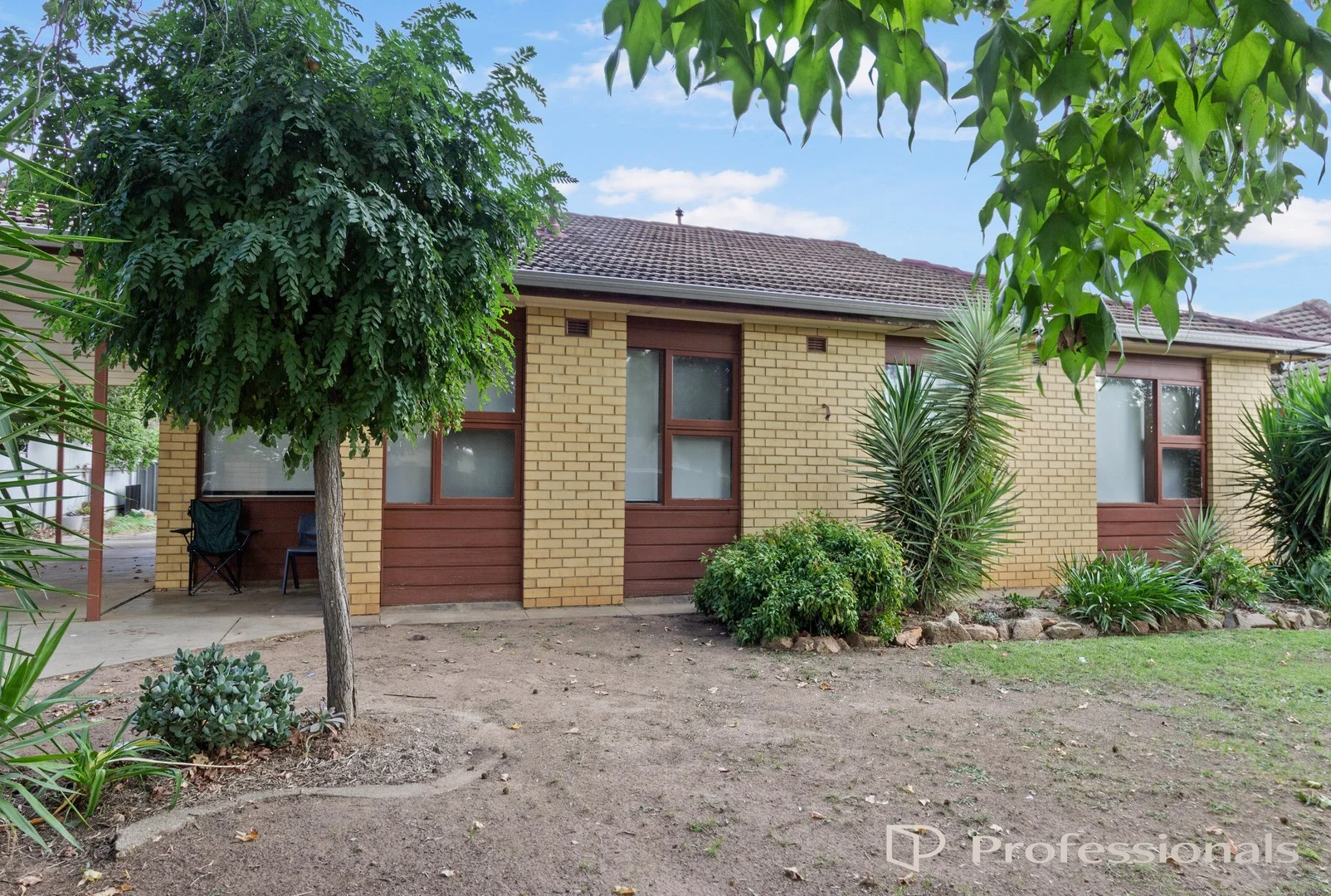 Primary image of 10 Bruce Street, Tolland NSW 2650