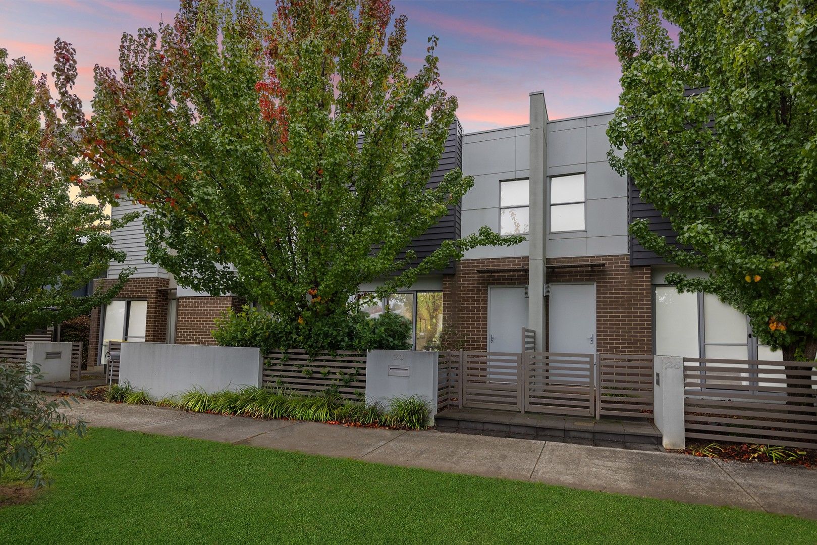 2 bedrooms Villa in 23 Vandyke Street CRACE ACT, 2911