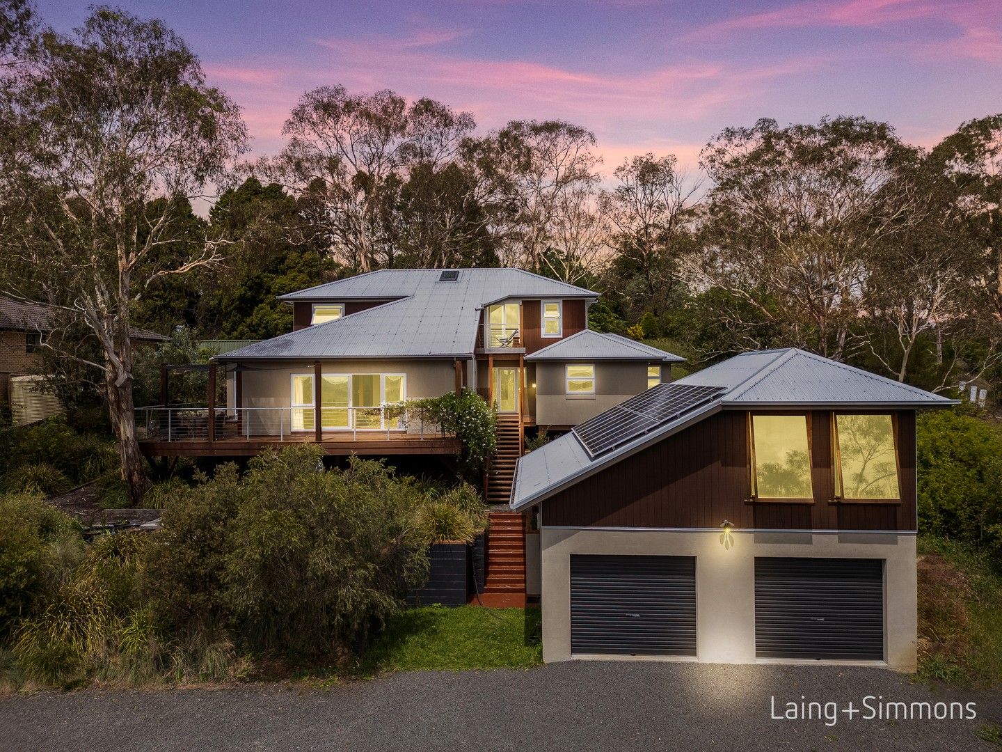 4 bedrooms House in 6 Amber Close ARMIDALE NSW, 2350