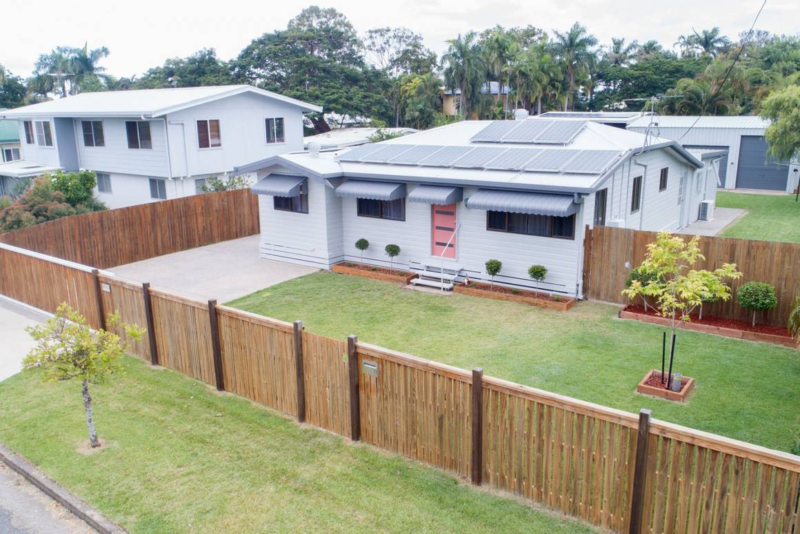 Picture of 11 Pearce Street, EAST MACKAY QLD 4740