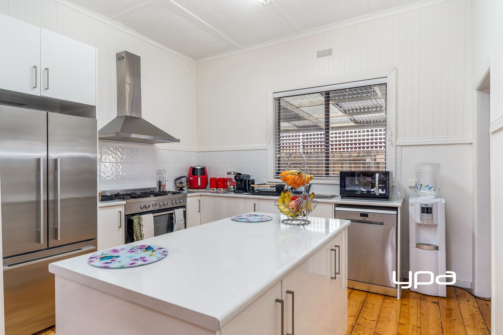 9 Riddell Road, Sunbury VIC 3429 Domain