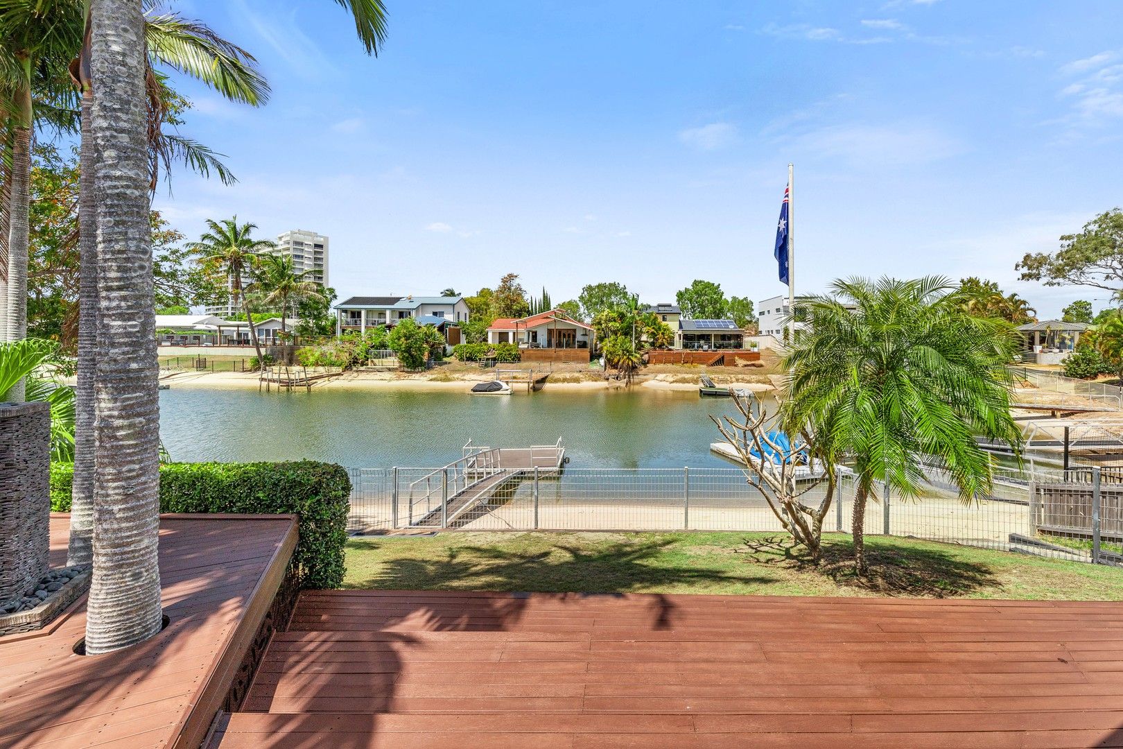 38 Cocos Crescent, Broadbeach Waters QLD 4218, Image 0