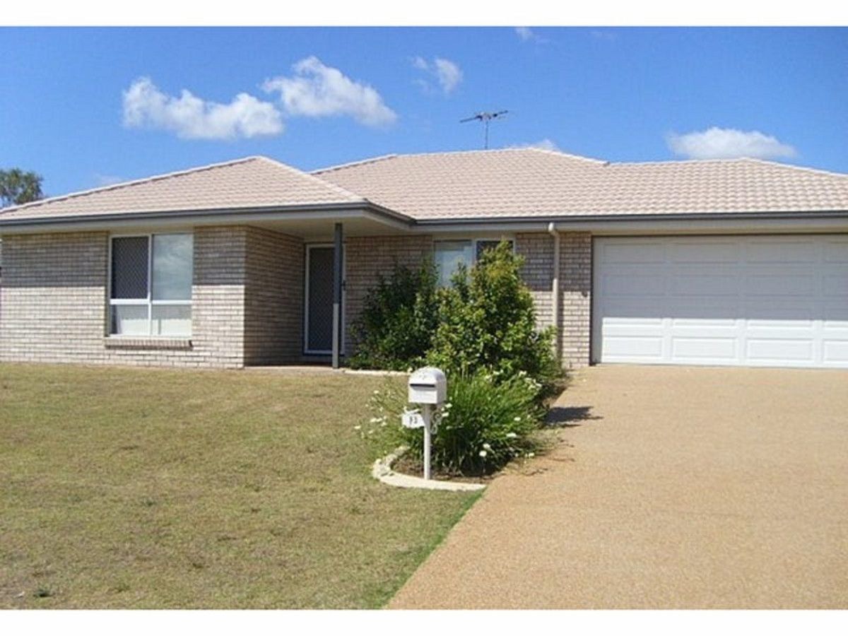 4 bedrooms House in 33 Doongarra Crescent GRACEMERE QLD, 4702