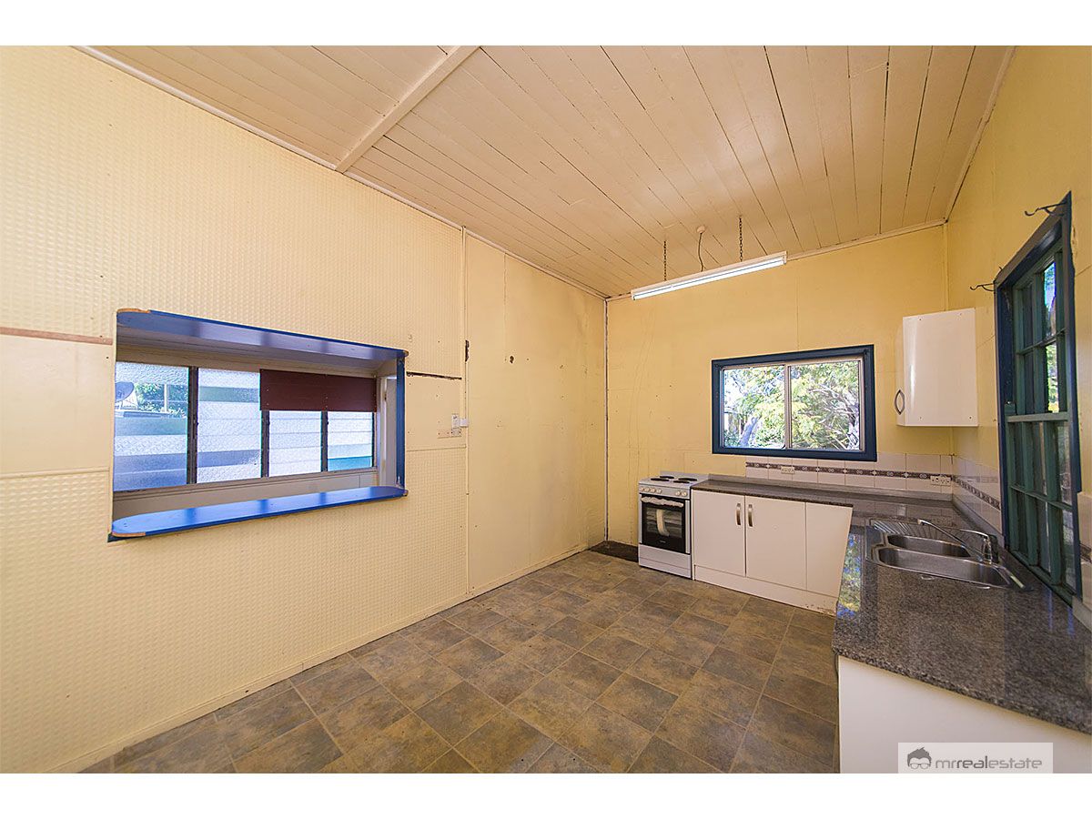 5 Wood Street, Depot Hill QLD 4700, Image 2