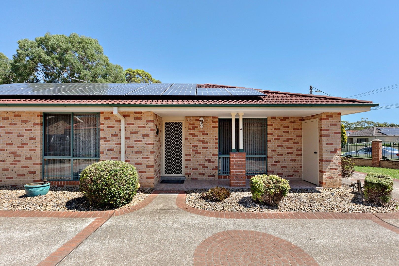 4/17 Pritchard Road, Macquarie Fields NSW 2564, Image 1