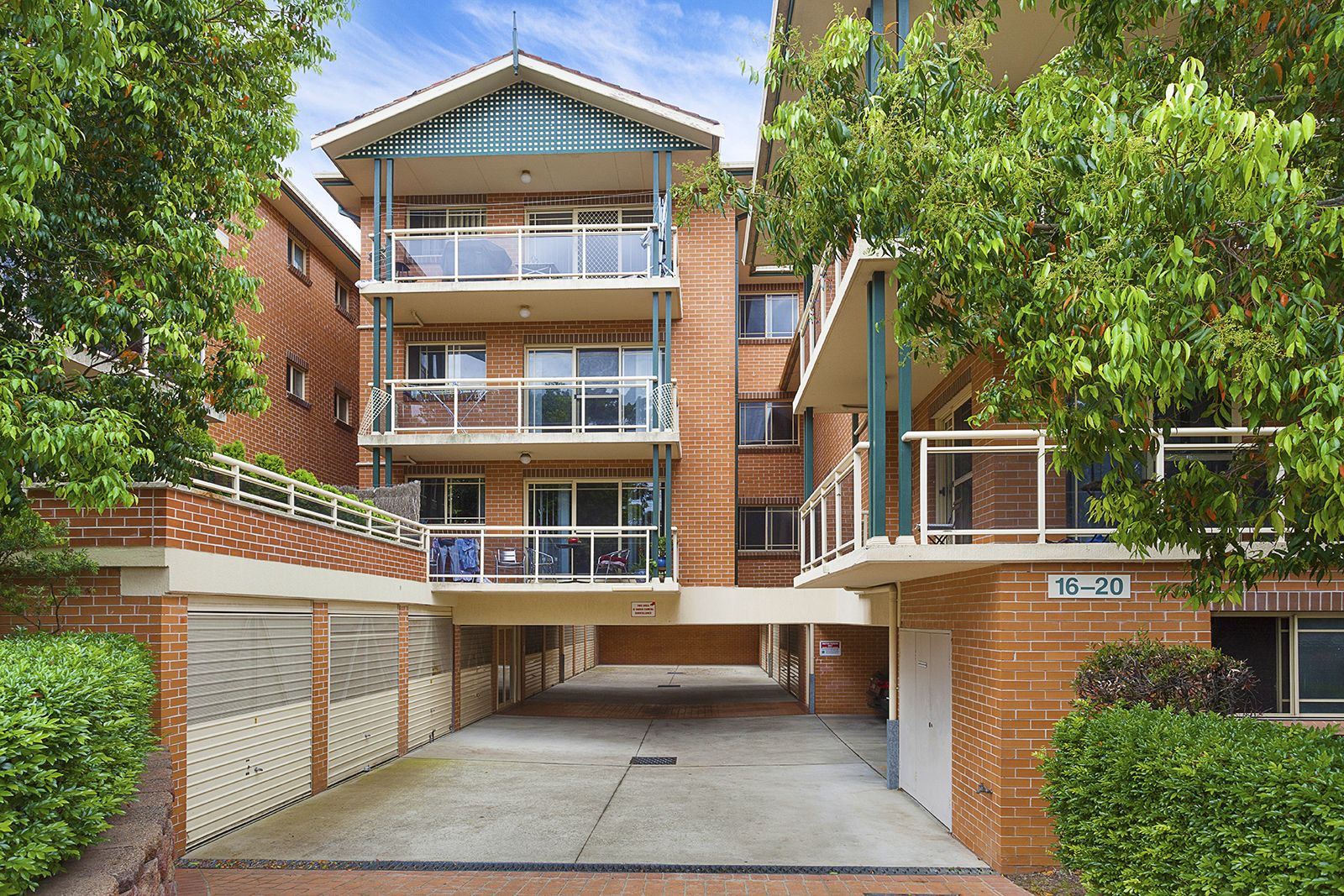 4/16-20 Winchester Street, Carlton NSW 2218, Image 0