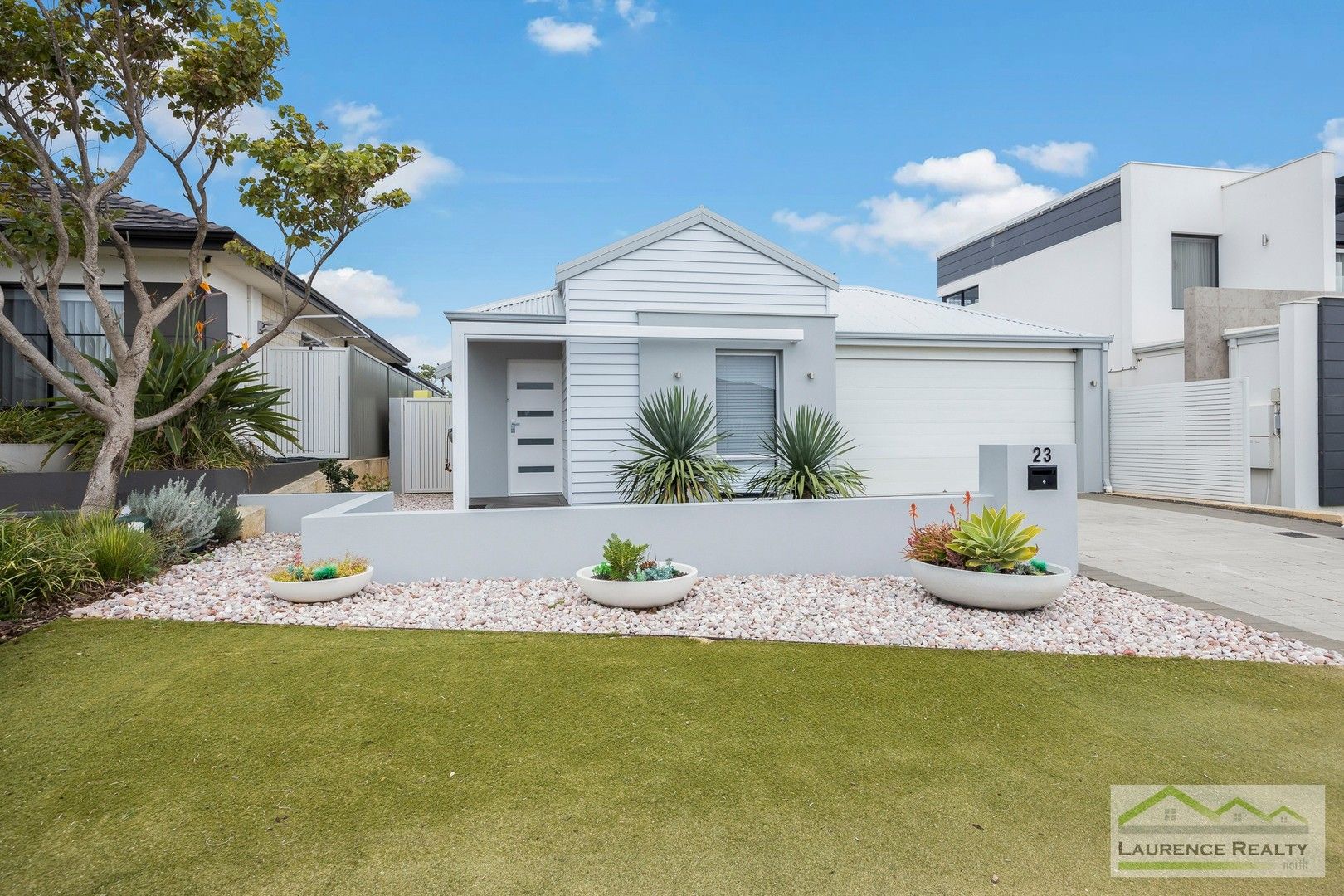 4 bedrooms House in 23 Nomad Drive CLARKSON WA, 6030