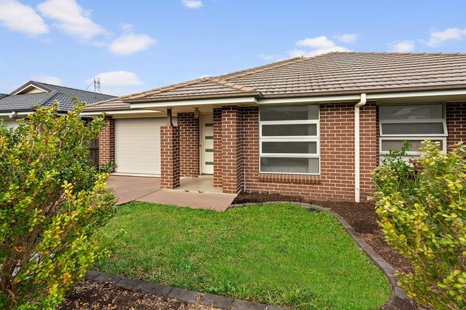 Picture of 1/31 Dunnart Street, ABERGLASSLYN NSW 2320