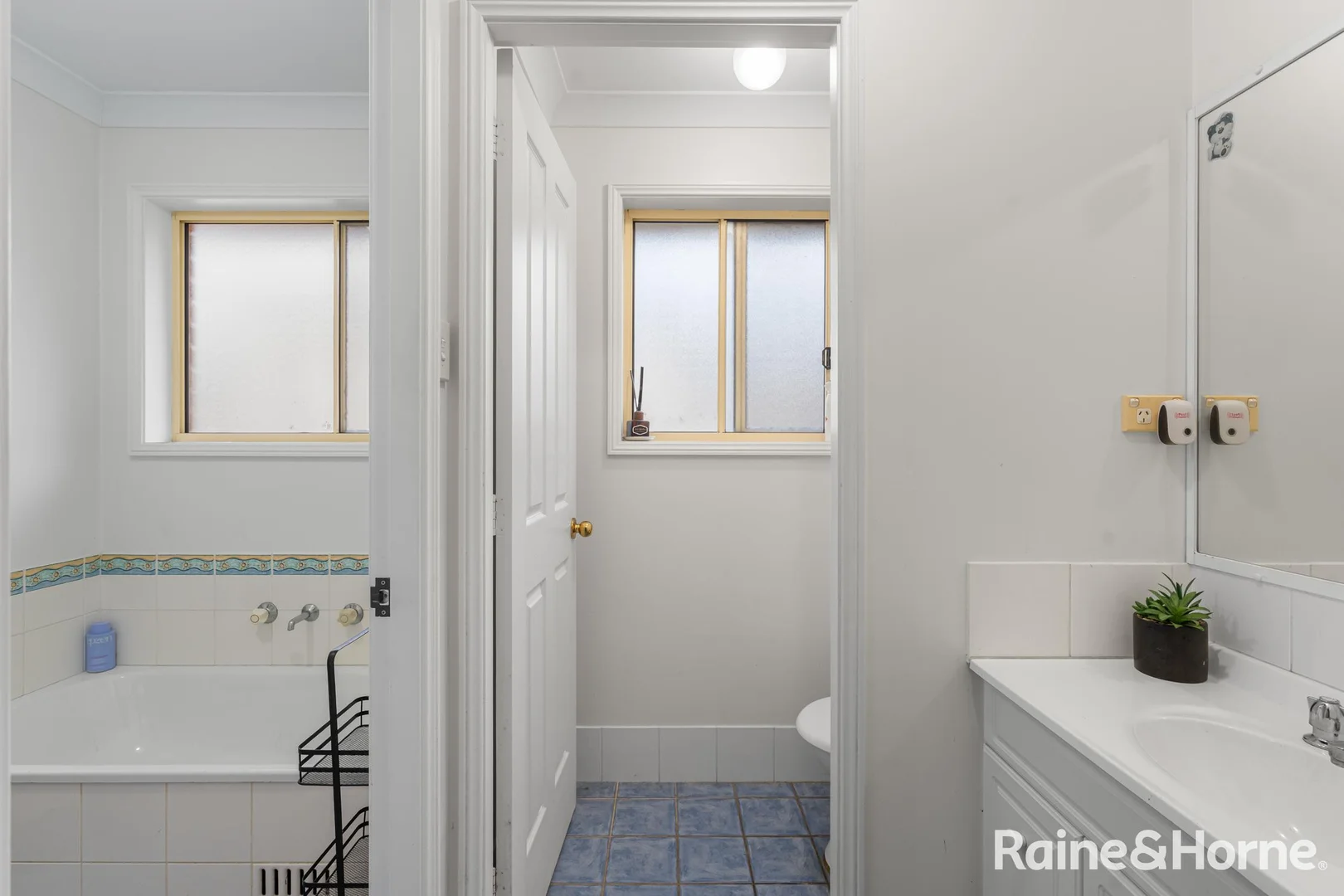 Additional image 10 of 33 Richard Avenue, Mardi NSW 2259