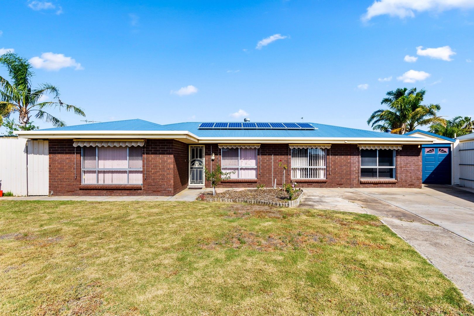 12 Lysander Crescent, North Haven SA 5018, Image 2