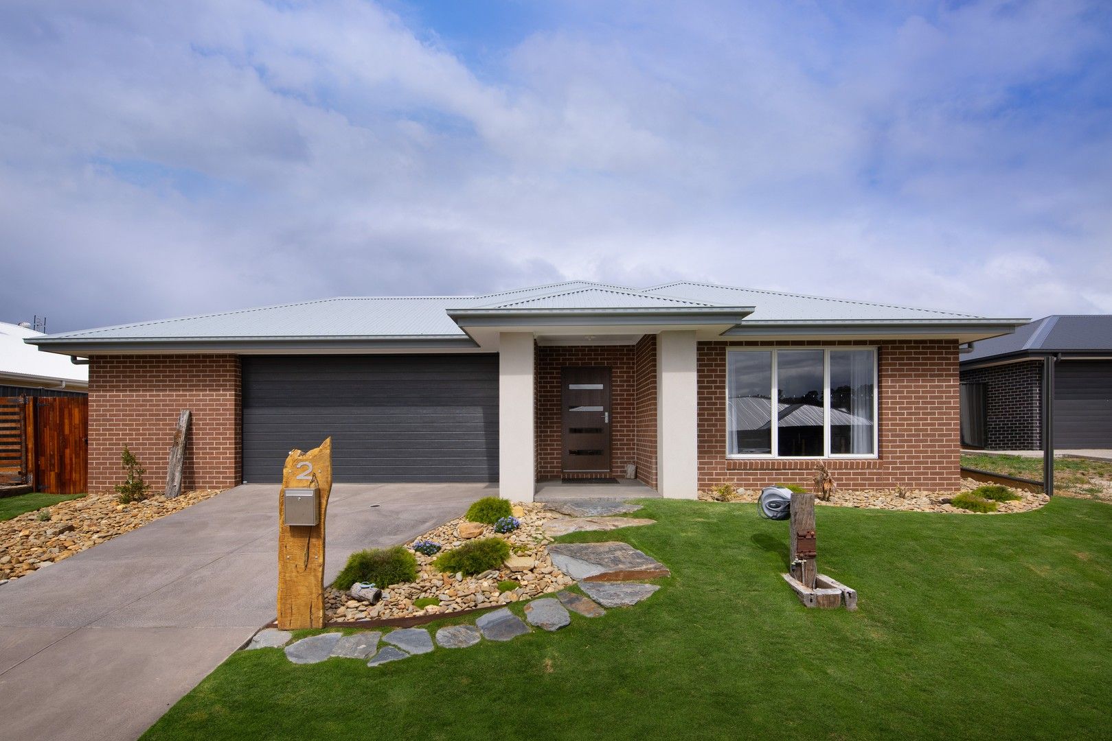 4 bedrooms House in 2 Sheoak Court CAMPBELLS CREEK VIC, 3451