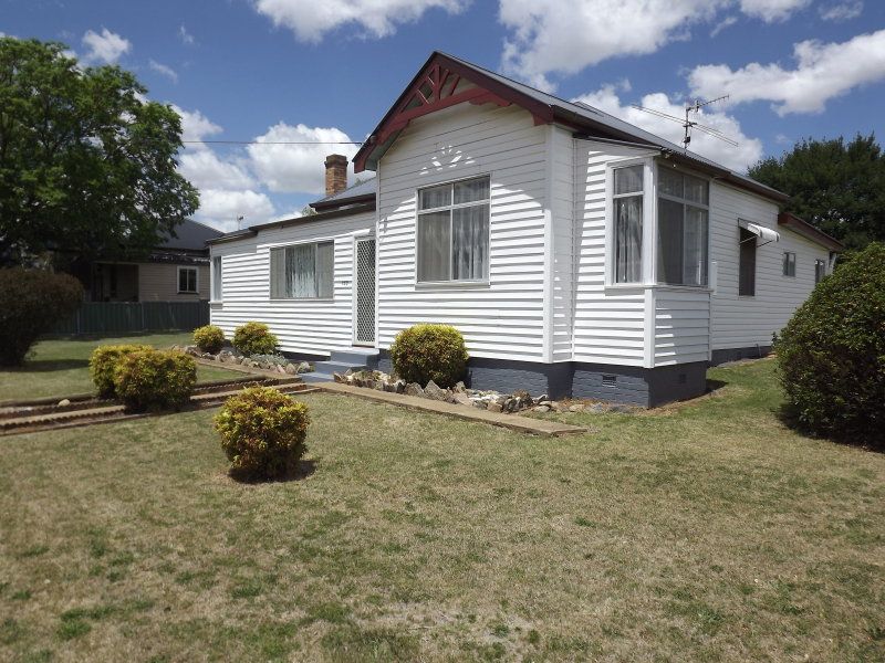 153 Taylor Street, Glen Innes NSW 2370