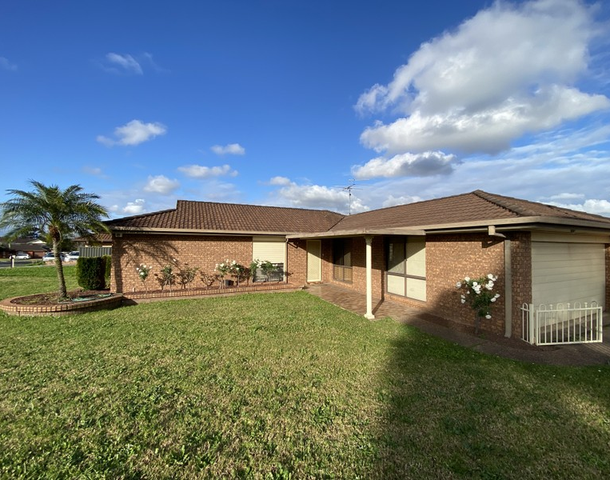 90 Restwell Road, Bossley Park NSW 2176