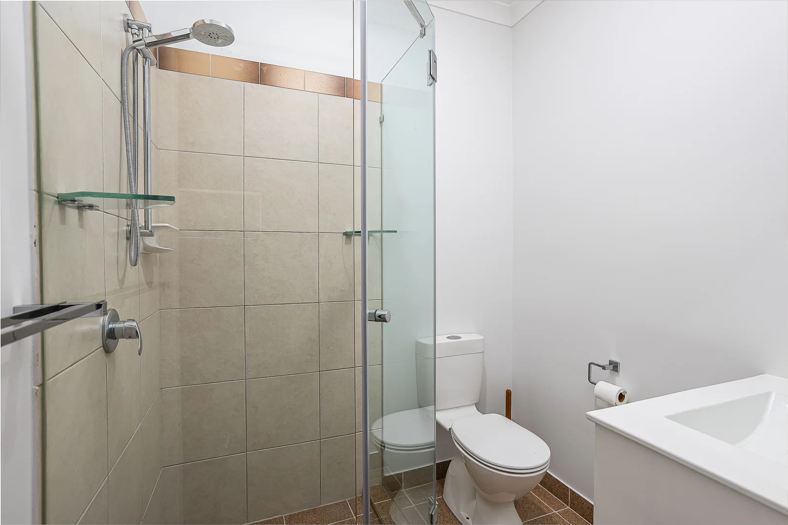 Additional image 32 of 60 Gayundah Esplanade, Woody Point QLD 4019